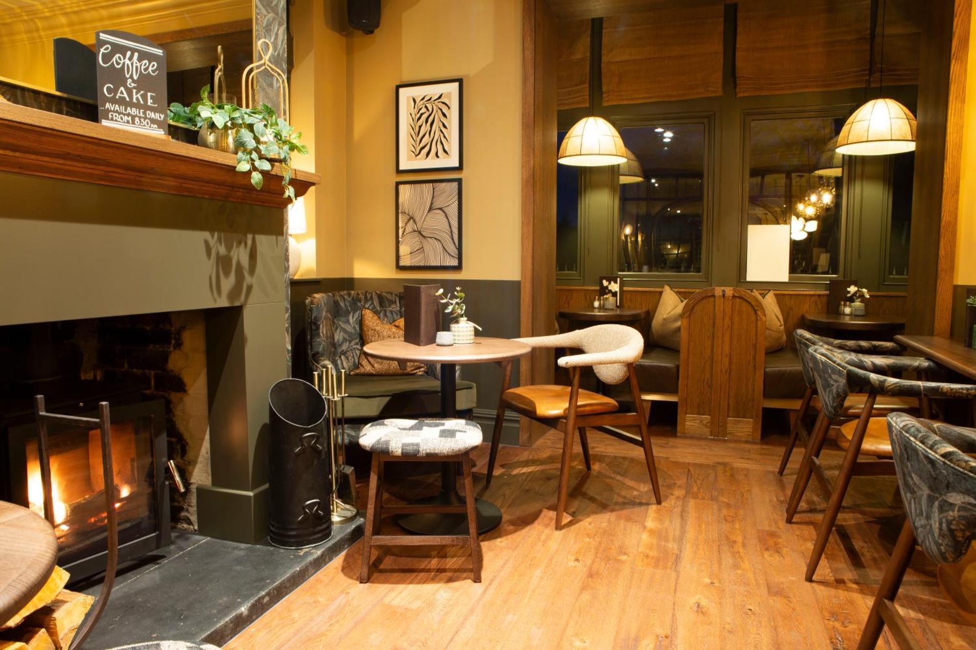 ホテル The Wheatley Arms イルクリー エクステリア 写真